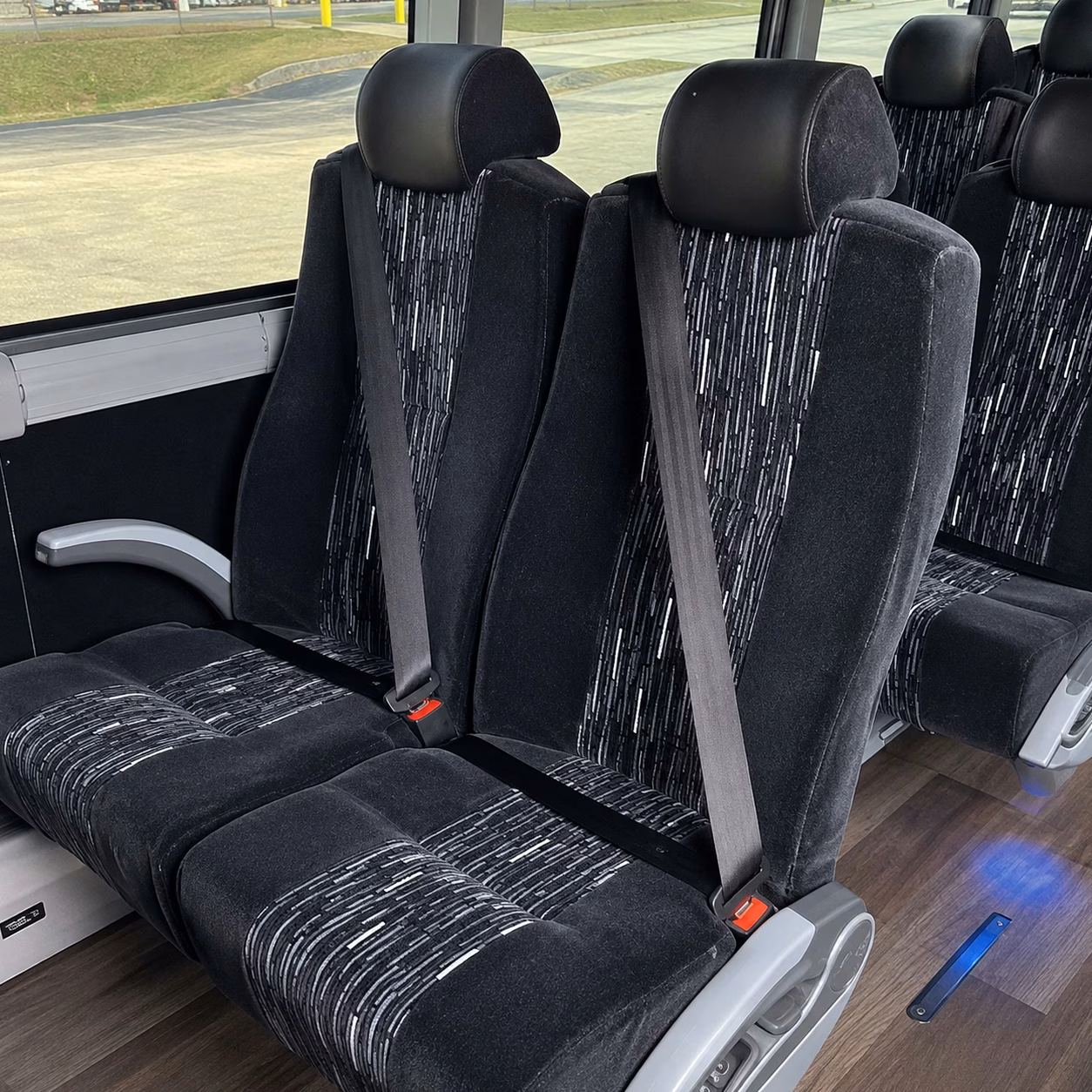 avondale charter bus rentals for phoenix museum and zoo trips