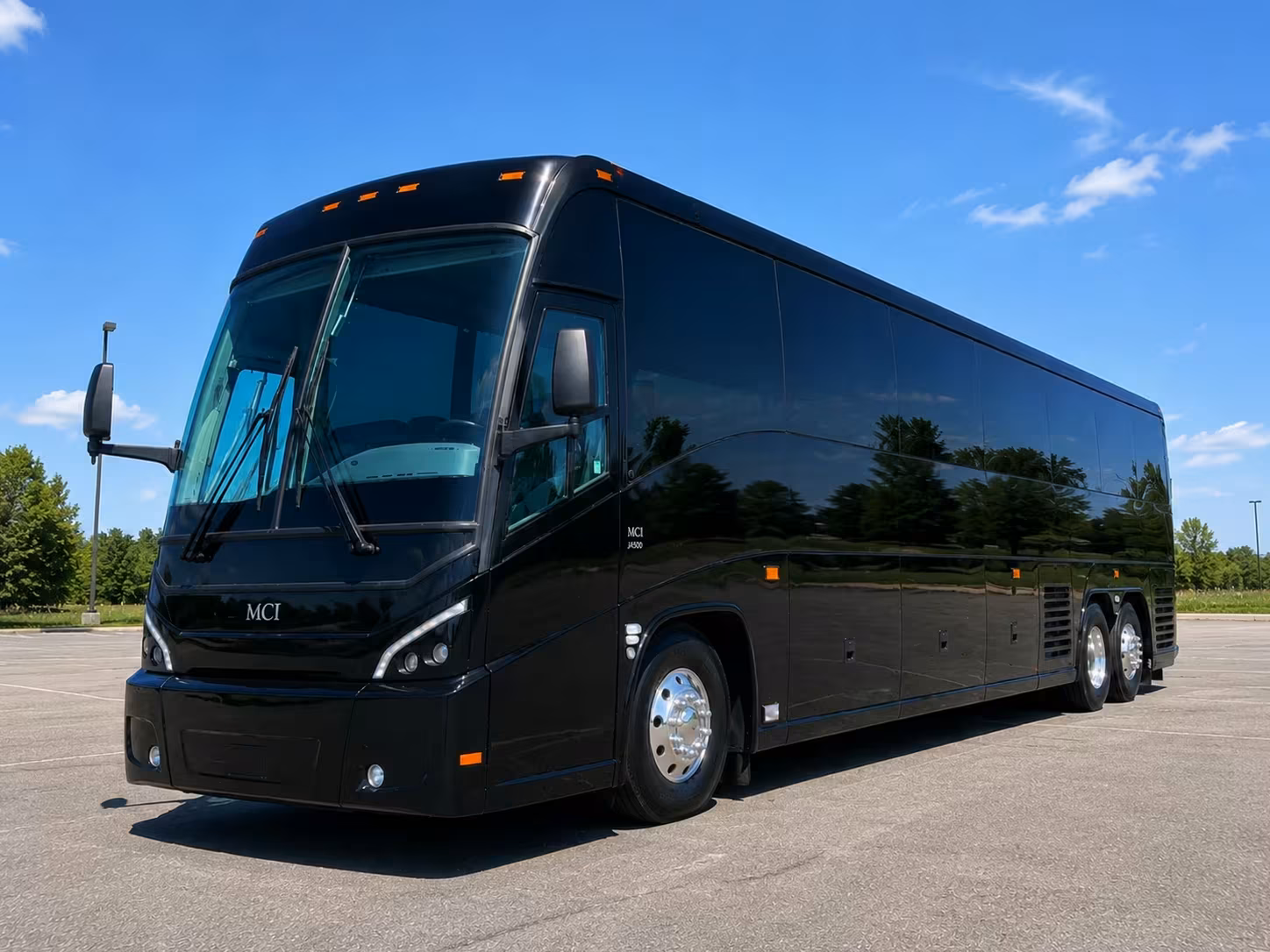 avondale charter bus rentals to phoenix raceway for nascar weekends