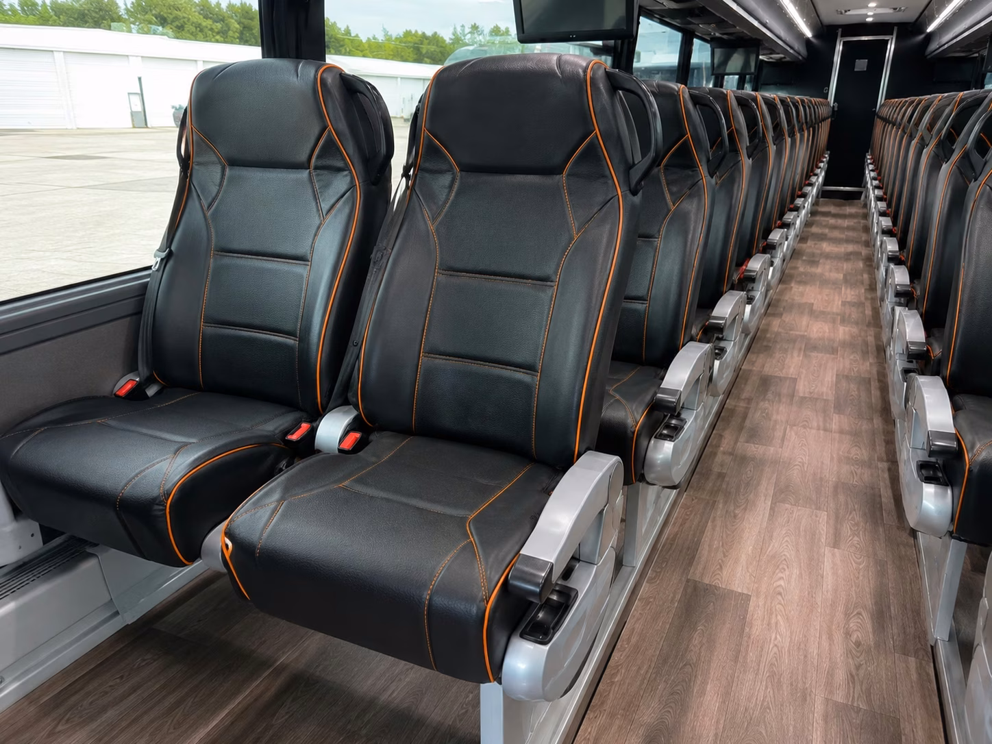 spring training charter buses from avondale to cactus league games